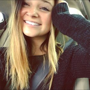 Meet your Posher, Kenzie